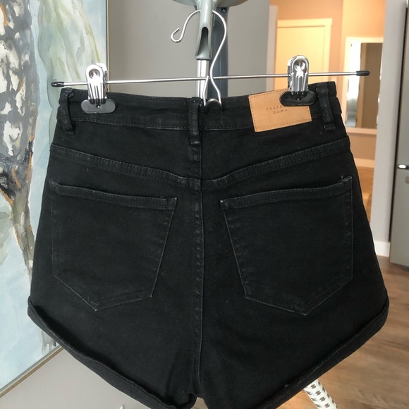 Zara high waisted jean shorts - Picture 3 of 4